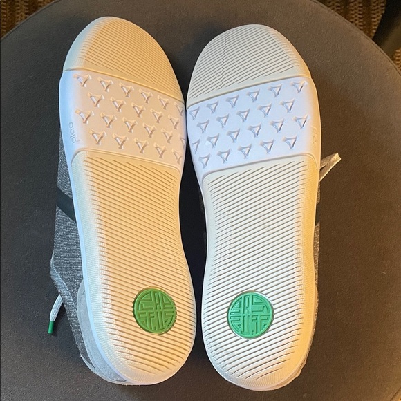 PLAE Prospect Light Grey Mens 9/Womens 10.5 Sneakers Brand New - Picture 8 of 8